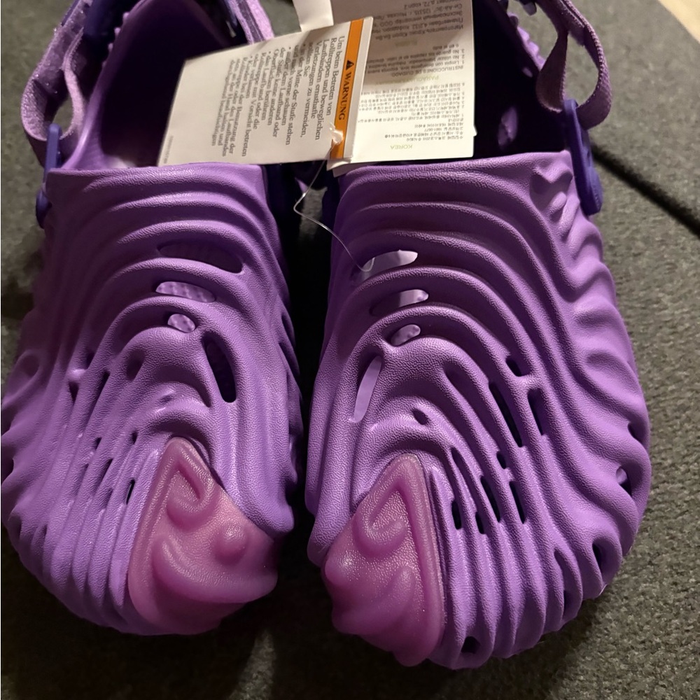 CROCS (Salehebembury)Vibrant Purple Slip-On Shoes